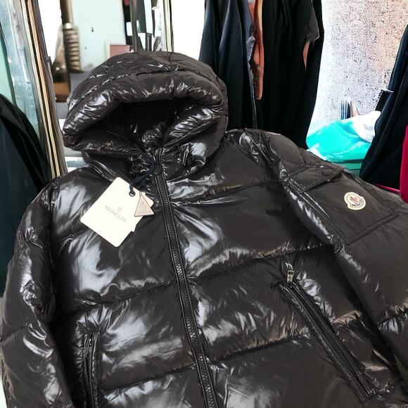 Moncler Men's and women's black down warm jacket - Picture 2 of 7